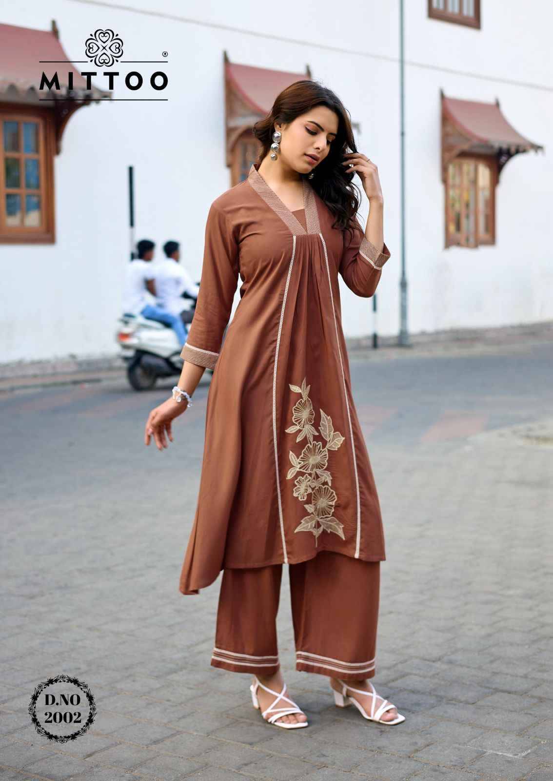 Ibadat By Mittoo 2001 to 2006 Series Designer Stylish Fancy Colorful Beautiful Party Wear & Ethnic Wear Collection Rayon Print Kurtis With Bottom At Wholesale Price